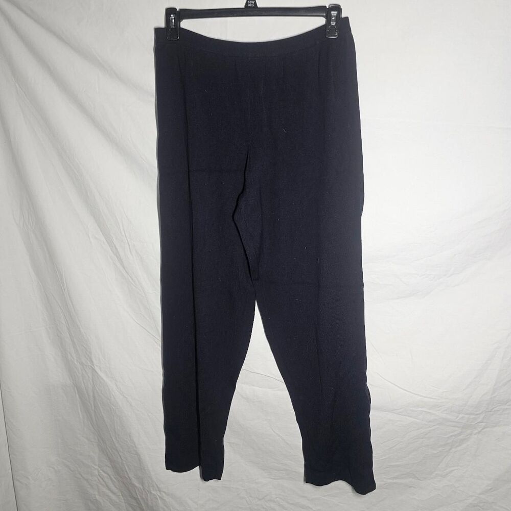 Stretchy Bloomingdales navy blue straight leg pants